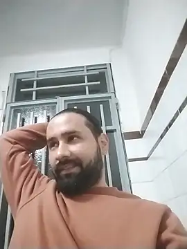 Snapshot of beardken chatting on 04.14.26 beardken online show from 04.14.26