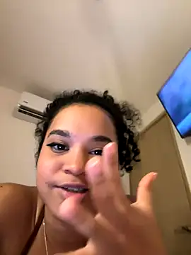 Lucy wilson5 online show from 12.06.24