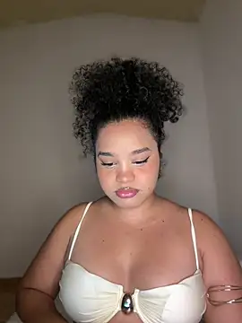 Lucy wilson5 online show from 10.16.25