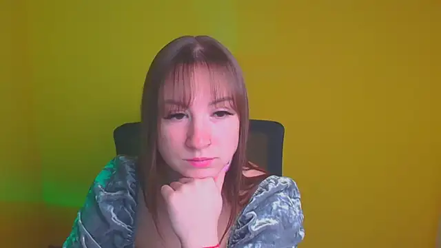 Evelina GG online show from 01.17.25