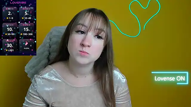 Evelina GG online show from 12.05.25