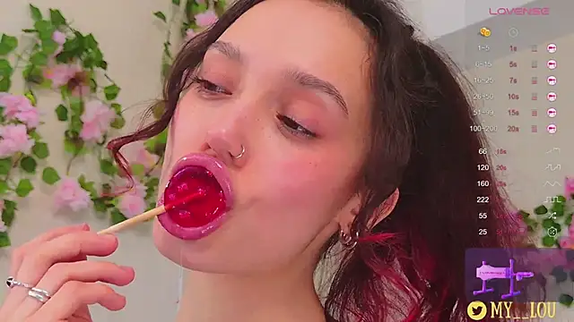 MyLou  online show from 03.05.25