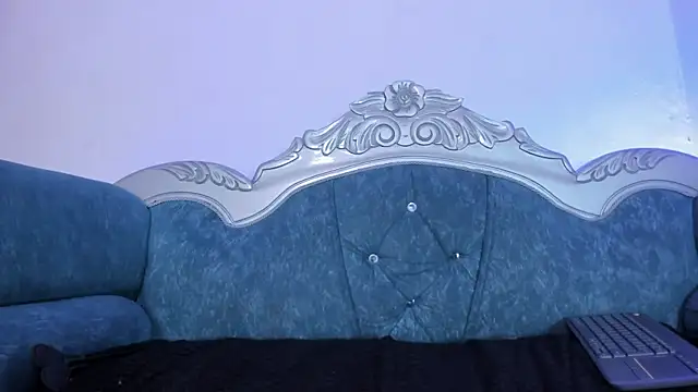 Snapshot of Red_star8 chatting on 01.19.25 Red star8 online show from 01.19.25