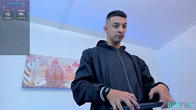 Samuel Up online show from 10.02.25