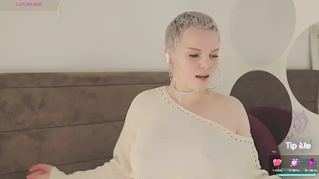 LikaBerry1 online show from 10.02.25