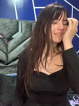 Snapshot of angel_natural chatting on 02.10.25 angel natural online show from 02.10.25
