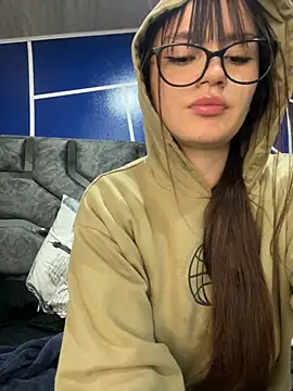 Snapshot of angel_natural chatting on 02.24.25 angel natural online show from 02.24.25