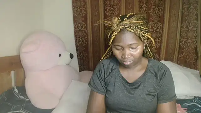 Snapshot of Sexxy_prity25 chatting on 09.24.25 Sexxy prity25 online show from 09.24.25