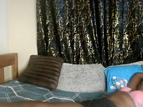 Sexxy prity25 online show from 11.22.25