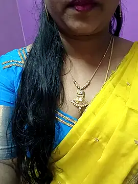 Snapshot of Vaishali90 chatting on 01.13.25 Vaishali90 online show from 01.13.25