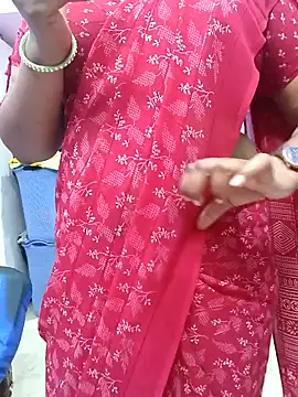 Snapshot of Vaishali90 chatting on 01.27.25 Vaishali90 online show from 01.27.25