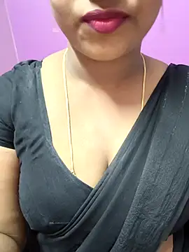 Snapshot of Vaishali90 chatting on 02.20.25 Vaishali90 online show from 02.20.25