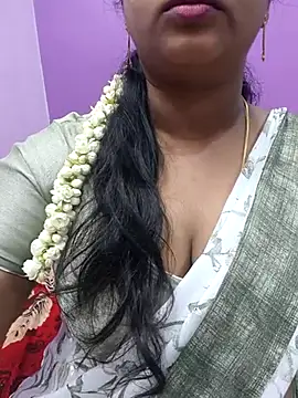 Snapshot of Vaishali90 chatting on 03.13.25 Vaishali90 online show from 03.13.25