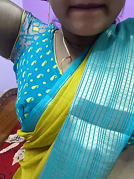 Snapshot of Vaishali90 chatting on 03.17.25 Vaishali90 online show from 03.17.25