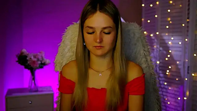 DeboraLarson online show from 11.21.25