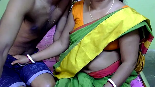 Snapshot of Couple_For_You18 chatting on 03.12.25 Couple For You18 online show from 03.12.25