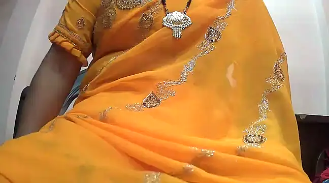 Snapshot of LOVE-SUSHILA chatting on 01.18.25 LOVE-SUSHILA online show from 01.18.25