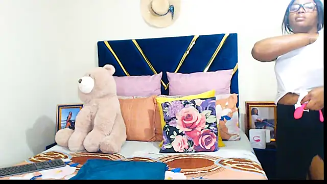 veronica1xxx online show from 09.12.25