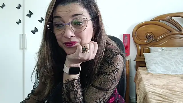 Julie Boronat26 online show from 03.03.26