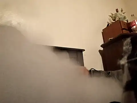 Snapshot of workhard87 chatting on 10.17.25 workhard87 online show from 10.17.25