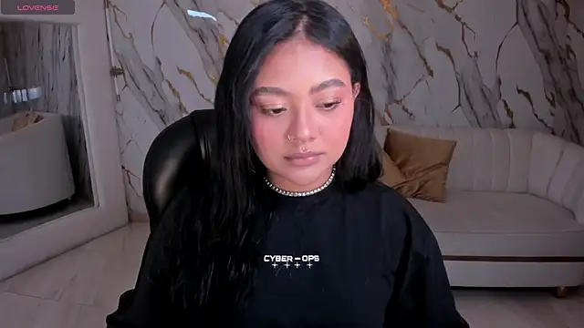 GabriellaLee online show from 12.16.25