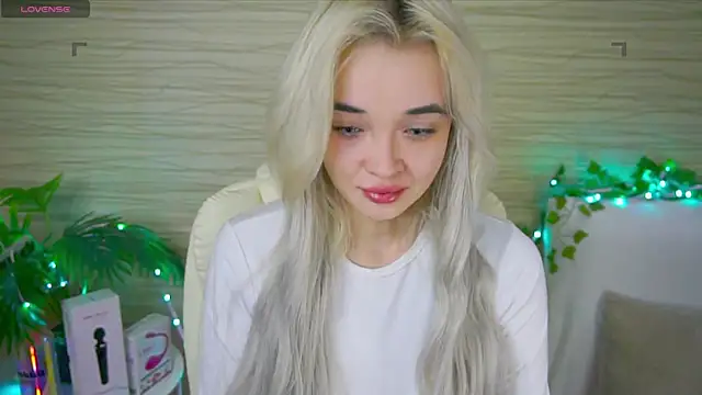 Ashley S online show from 02.17.25