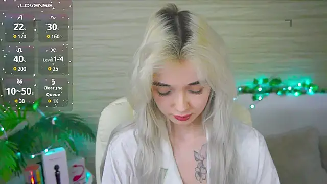 Ashley S online show from 03.08.25