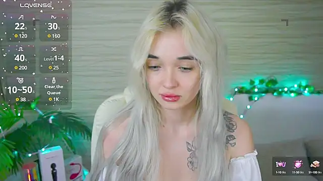 Ashley S online show from 03.10.25