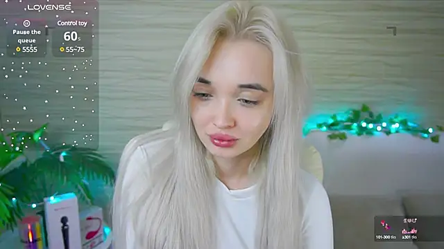 Ashley S online show from 03.20.25