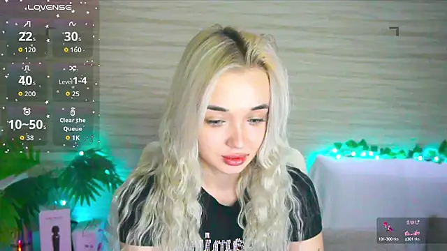 Ashley S online show from 09.08.25