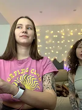 HotCaramellsTV online show from 10.08.25