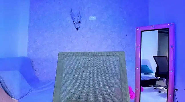 Snapshot of Kerverr_ chatting on 12.28.24 Kerverr  online show from 12.28.24