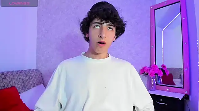 Snapshot of Kerverr_ chatting on 01.15.25 Kerverr  online show from 01.15.25