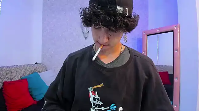 Snapshot of Kerverr_ chatting on 02.06.25 Kerverr  online show from 02.06.25