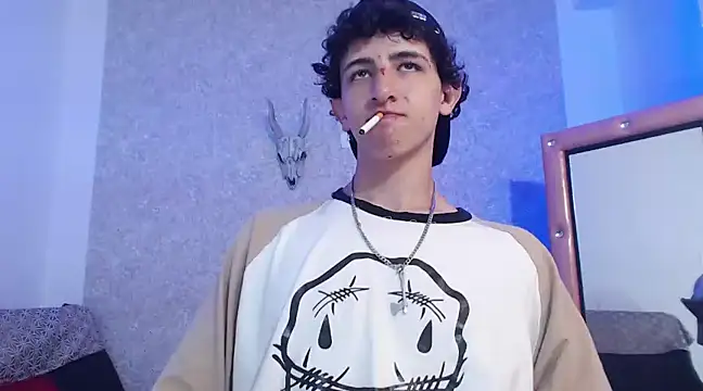 Snapshot of Kerverr_ chatting on 02.16.25 Kerverr  online show from 02.16.25