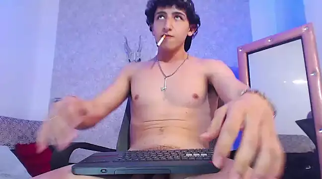 Snapshot of Kerverr_ chatting on 02.19.25 Kerverr  online show from 02.19.25