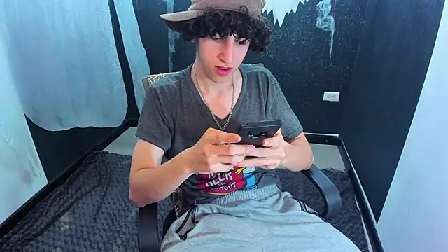 Snapshot of Kerverr_ chatting on 10.18.25 Kerverr  online show from 10.18.25