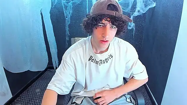 Snapshot of Kerverr_ chatting on 10.30.25 Kerverr  online show from 10.30.25