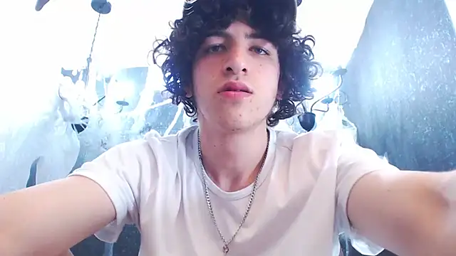 Kerverr  online show from 10.31.25