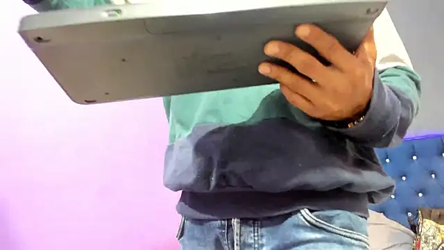 Salomon koude online show from 10.17.25