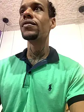 Snapshot of Salomon_koude chatting on 04.08.26 Salomon koude online show from 04.08.26