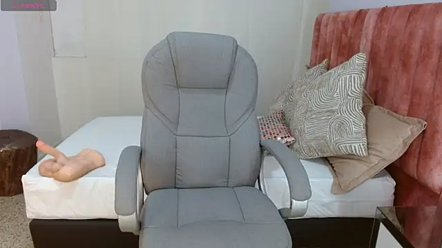 sussy leon online show from 09.19.25