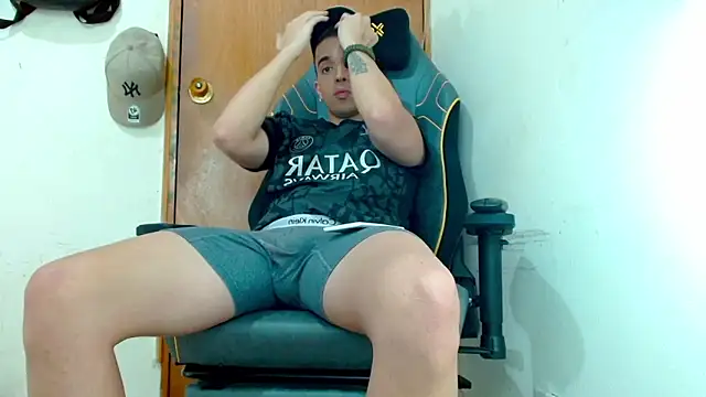 Danyer33 online show from 04.05.26