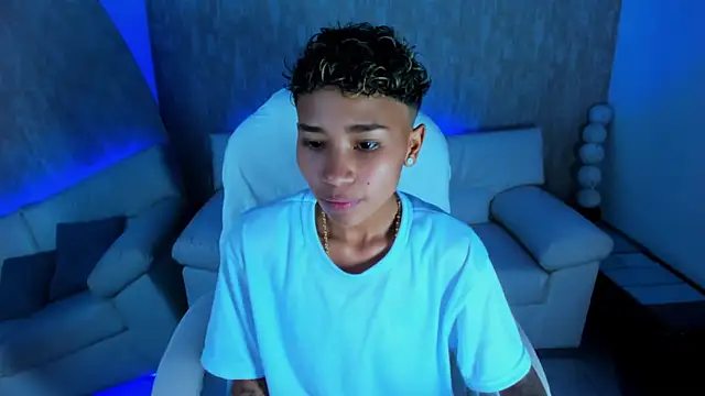 nova sex01 online show from 10.05.25