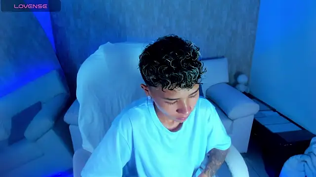 nova sex01 online show from 10.14.25