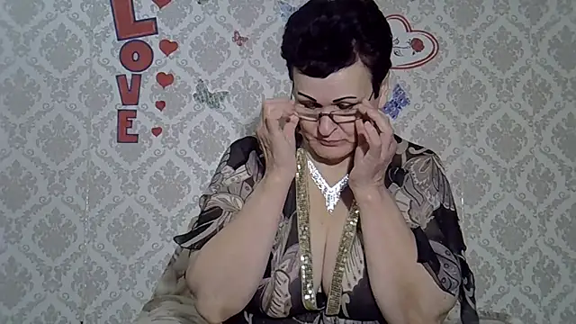 PaulaGolden online show from 12.10.24