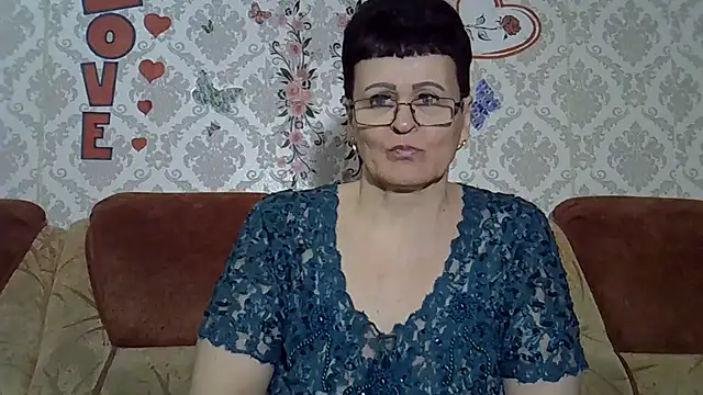 PaulaGolden online show from 04.07.26