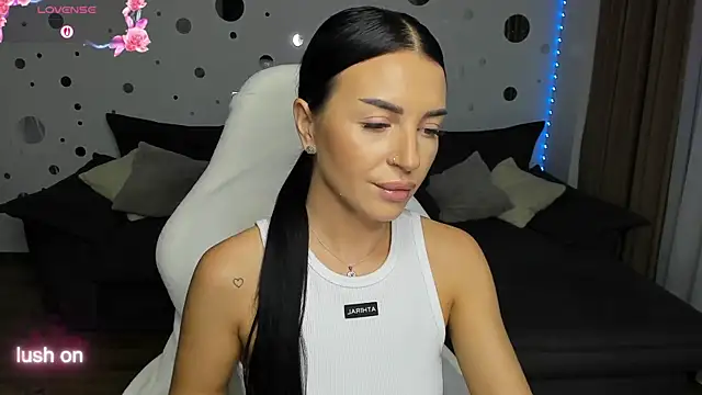 Just Mira  online show from 09.23.25