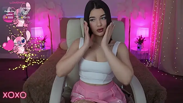 YourLolaBunny online show from 01.06.25
