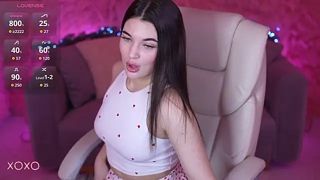 YourLolaBunny online show from 01.06.26